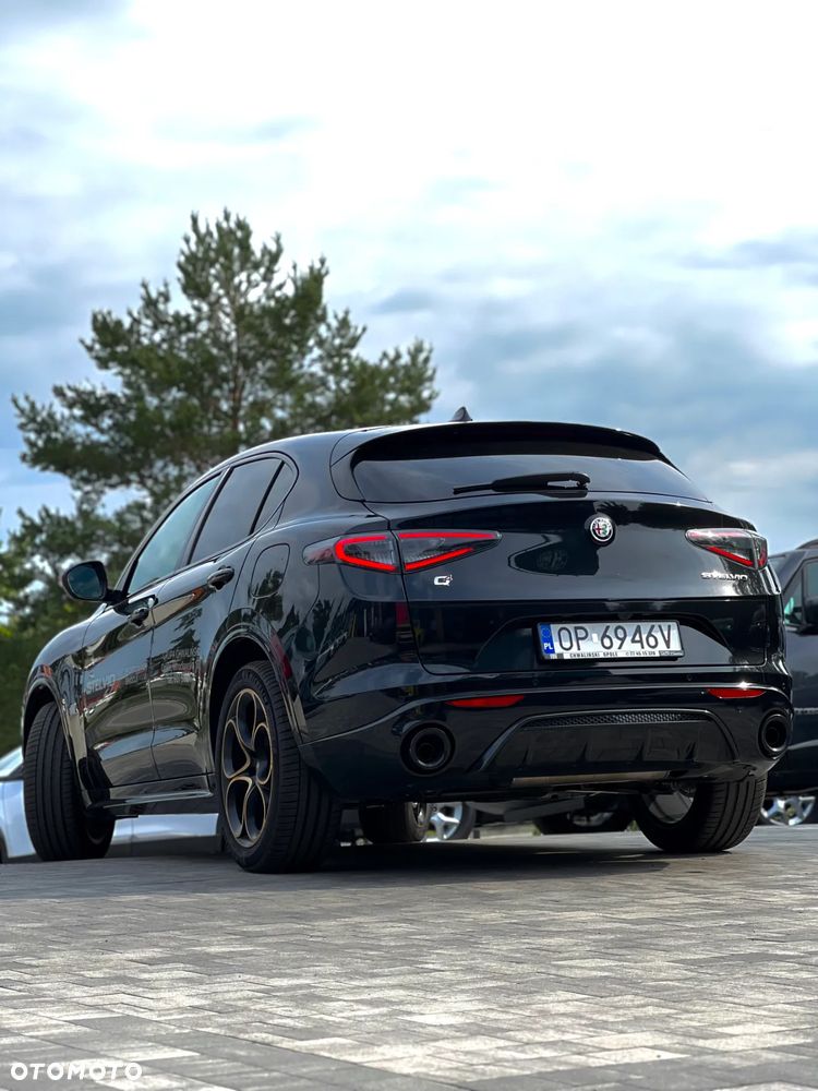 Alfa Romeo Stelvio 2.0 Turbo Intensa Q4 - 6