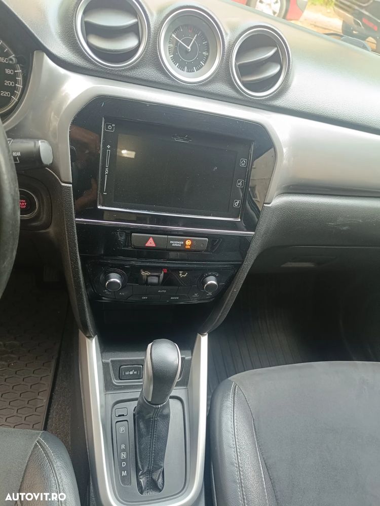 Suzuki Vitara 1.6 4X4 Luxus Aut. - 3