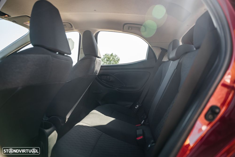 Toyota Yaris 1.0 VVT-i Comfort Plus - 12