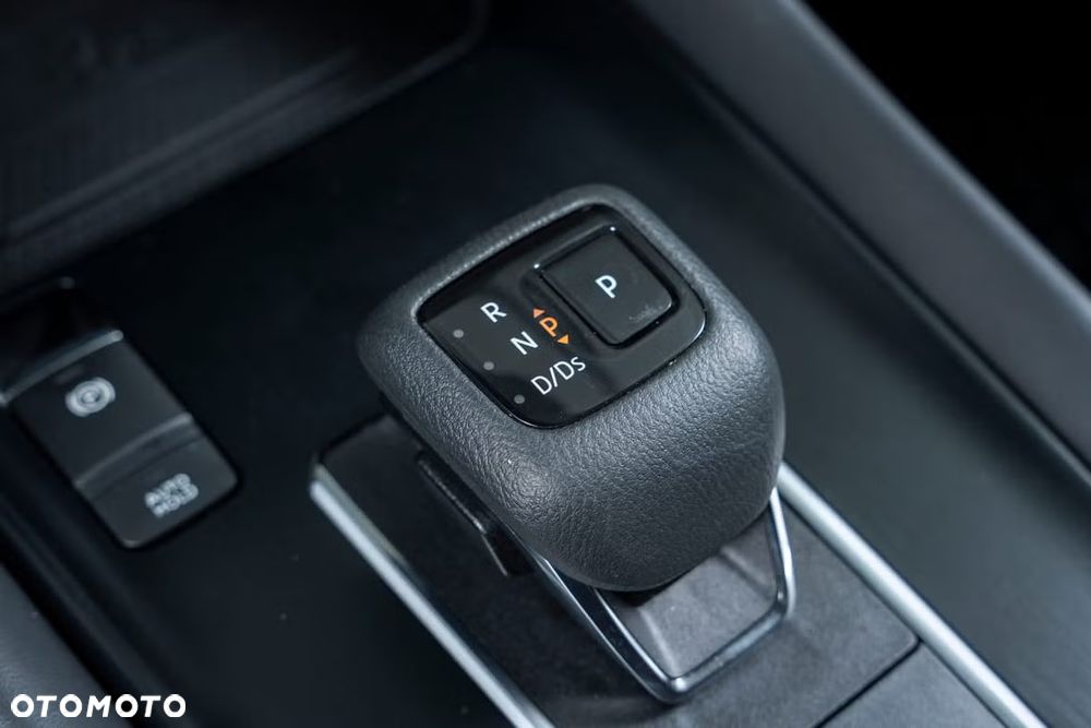 Nissan Qashqai 1.3 DIG-T MHEV N-Connecta Xtronic - 25