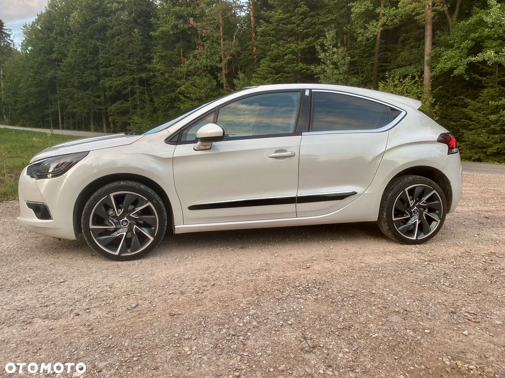 Citroën DS4 1.6 HDi SoChic - 30