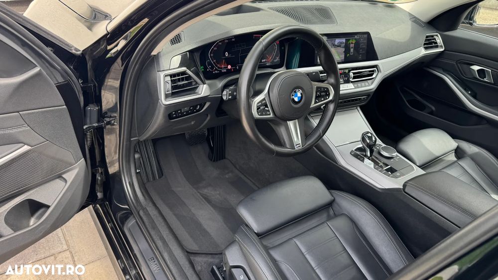 BMW Seria 3 320i Aut. Sport Line - 10