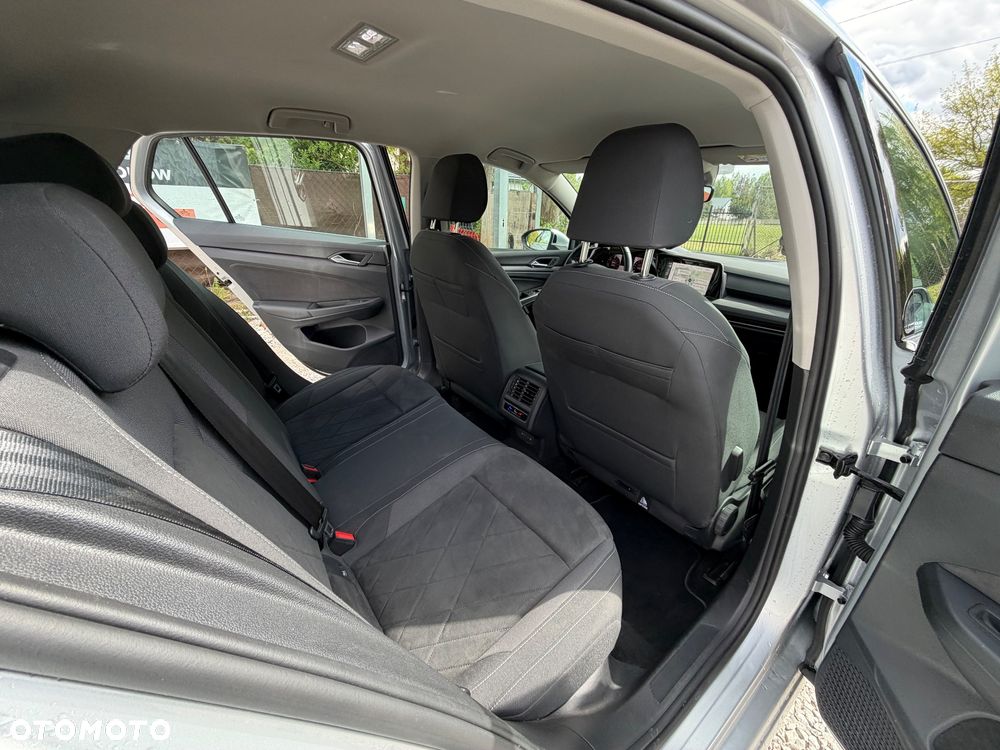 Volkswagen Golf - 38