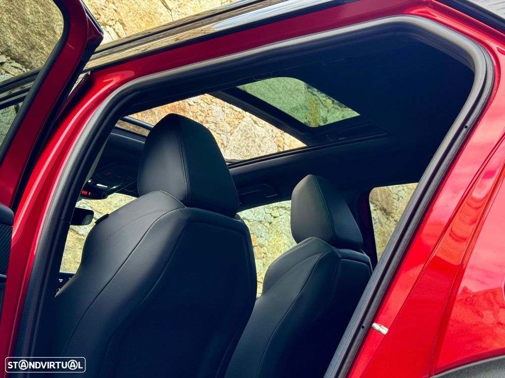Peugeot 2008 1.2 PureTech GT Line - 32