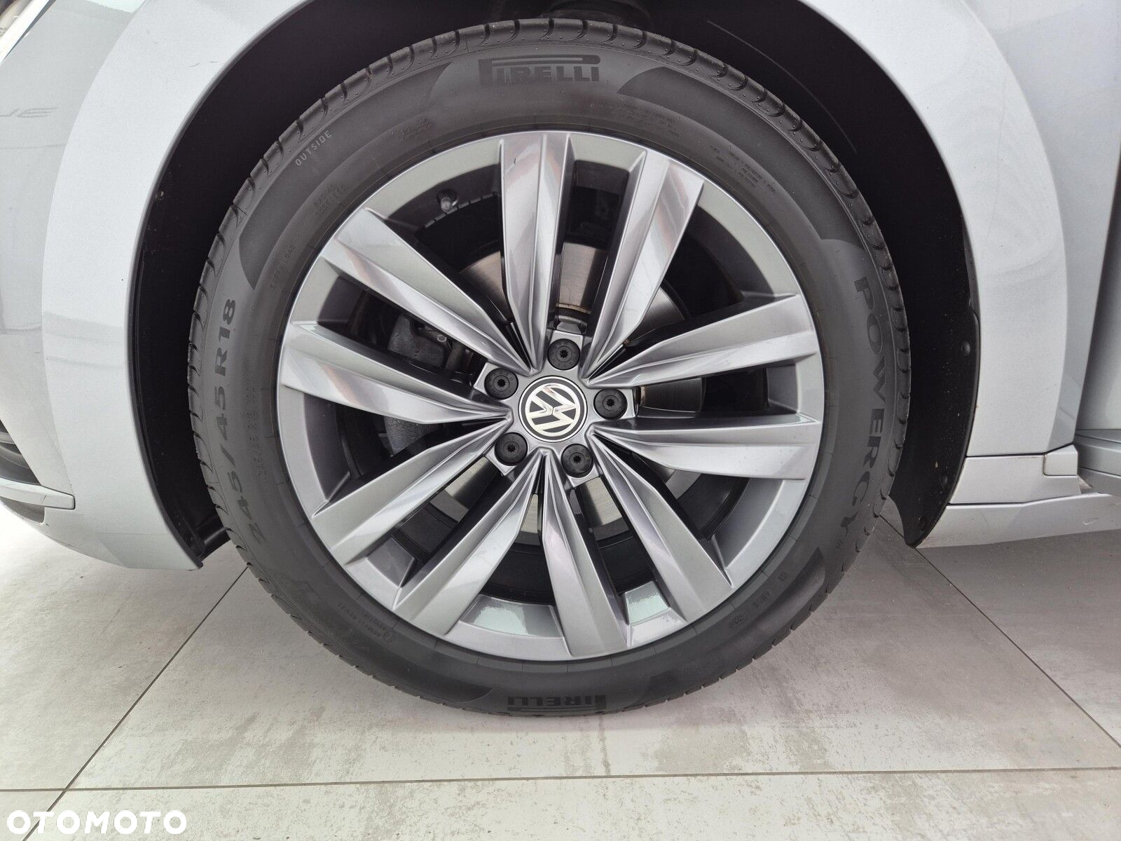 Volkswagen Arteon 2.0 TSI Essence DSG - 31