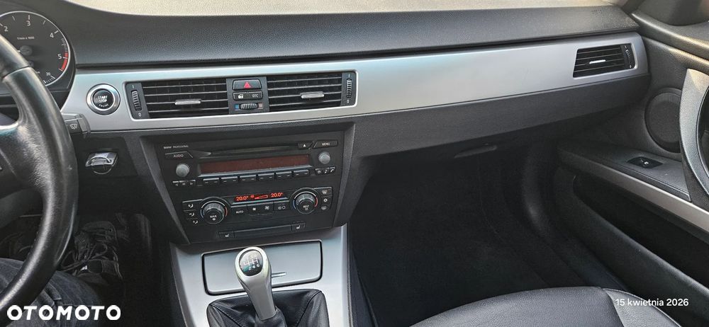 BMW Seria 3 320d - 13