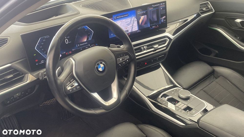 BMW Seria 3 320d xDrive mHEV - 15