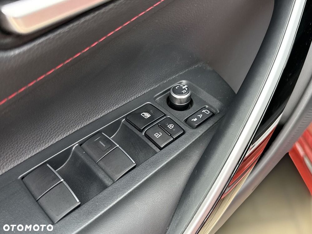Toyota Corolla - 11
