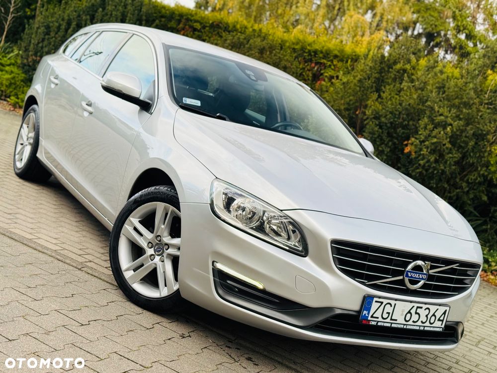 Volvo V60 D2 Momentum