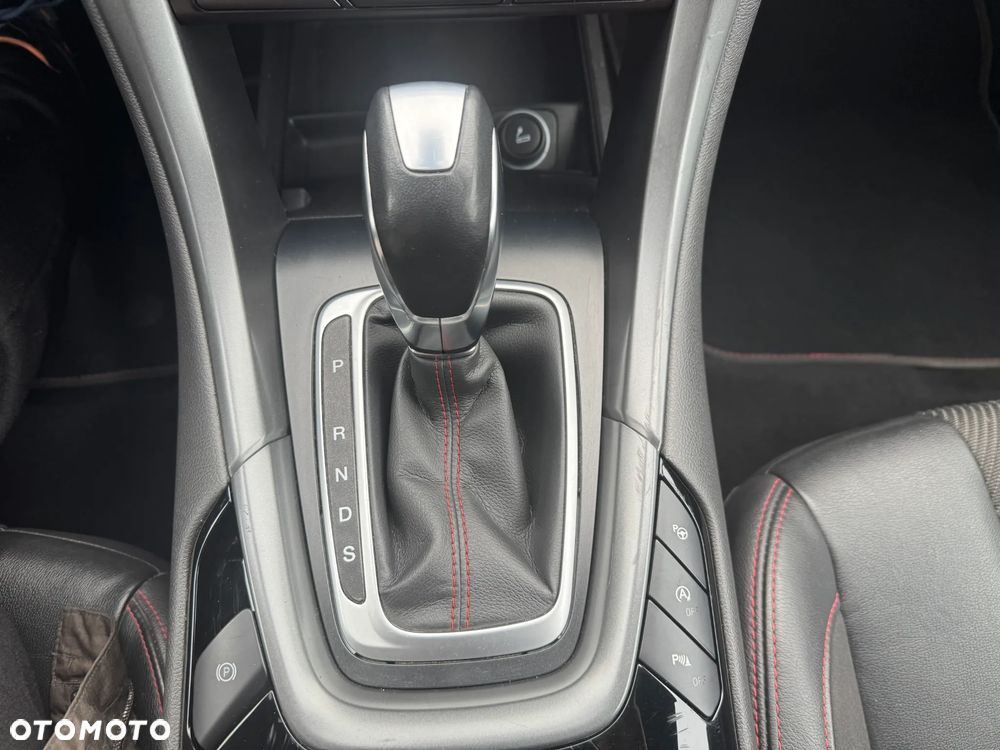 Ford Mondeo 2.0 TDCi ST-Line PowerShift - 16