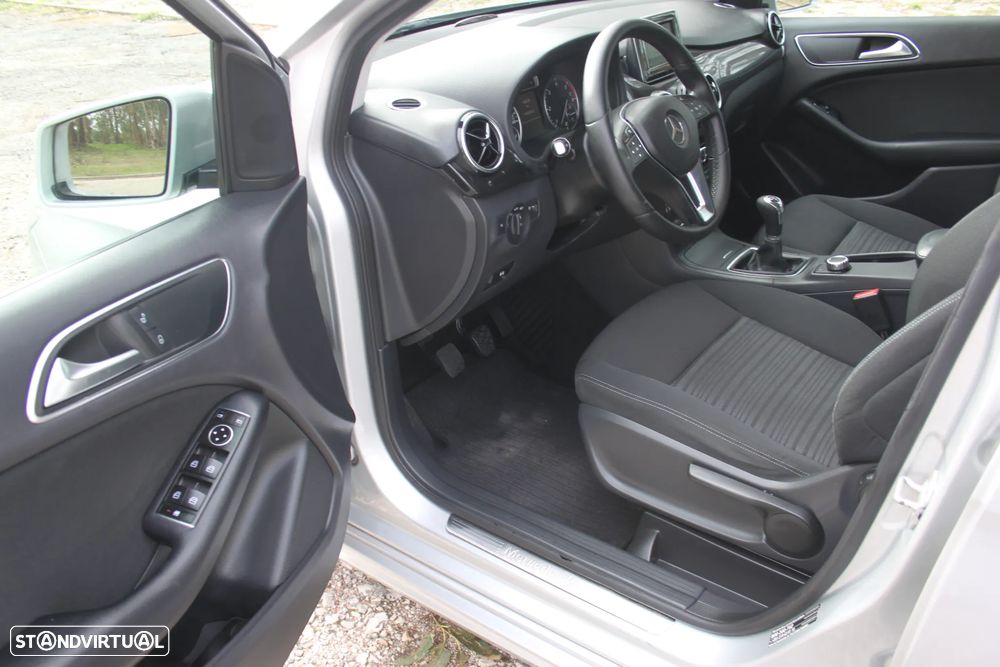 Mercedes-Benz B 180 CDi Style - 11