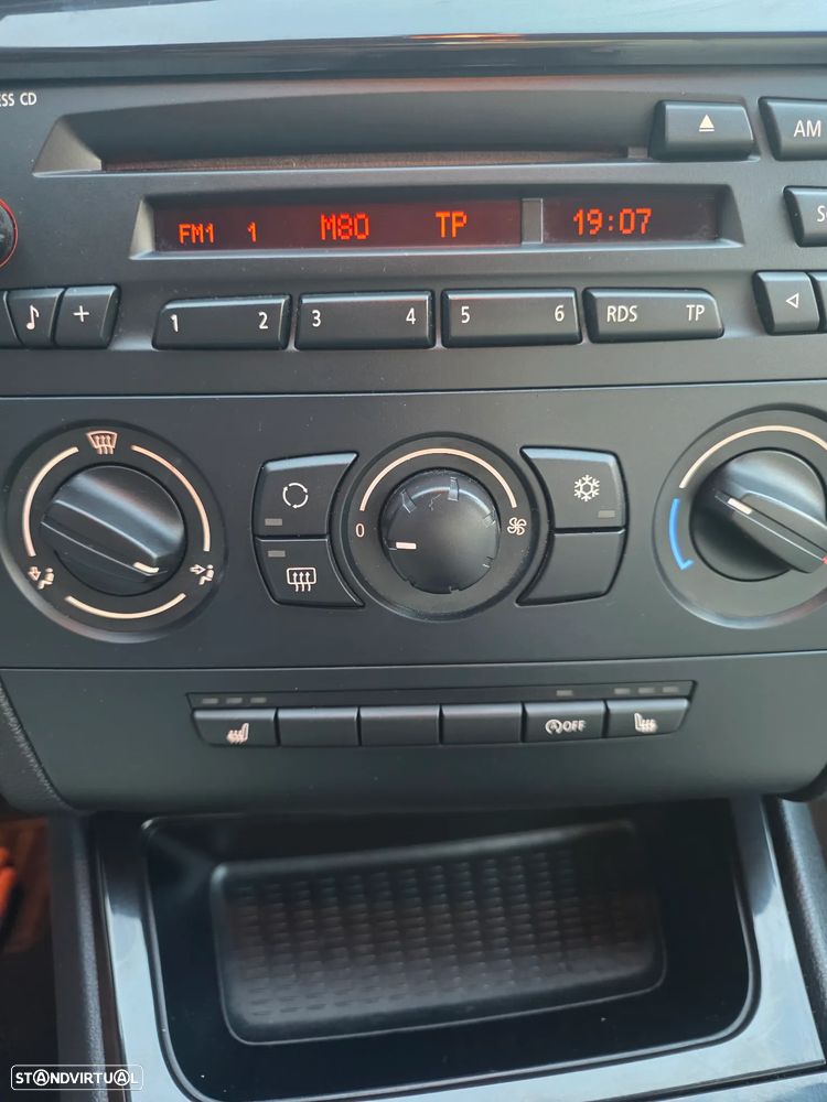 BMW 123 d DPF Edition Sport - 11