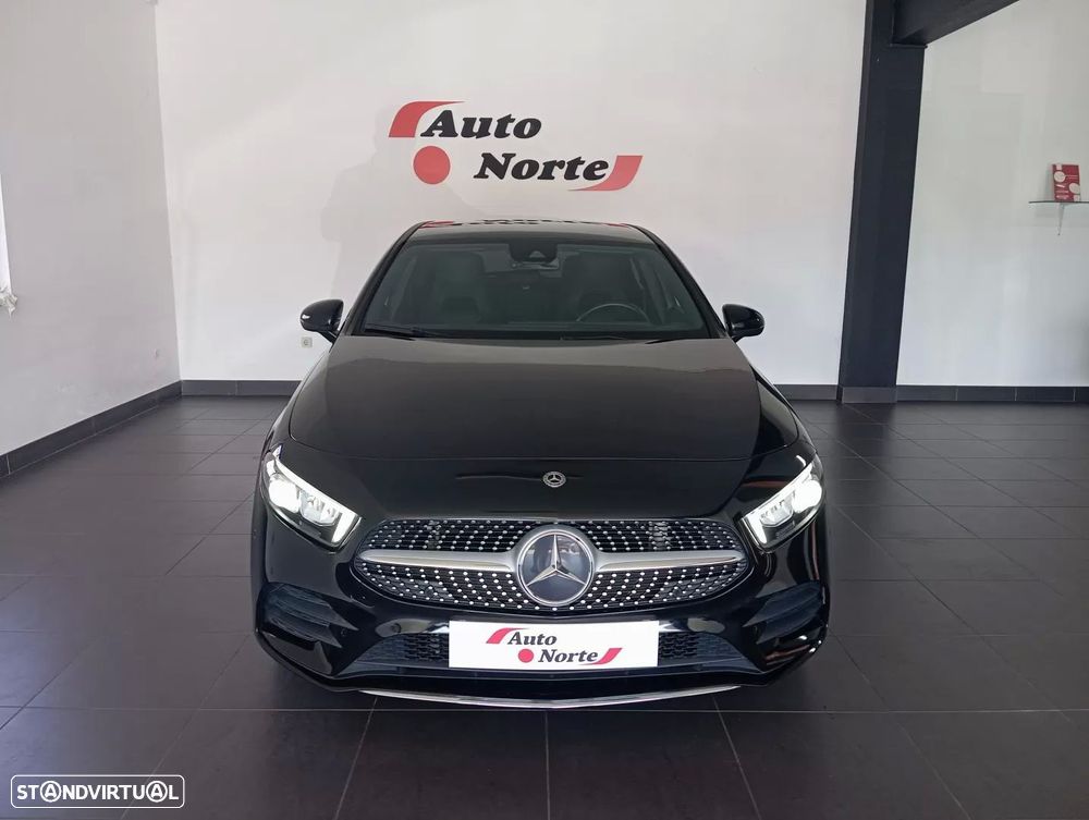 Mercedes-Benz A 200 AMG Line - 23