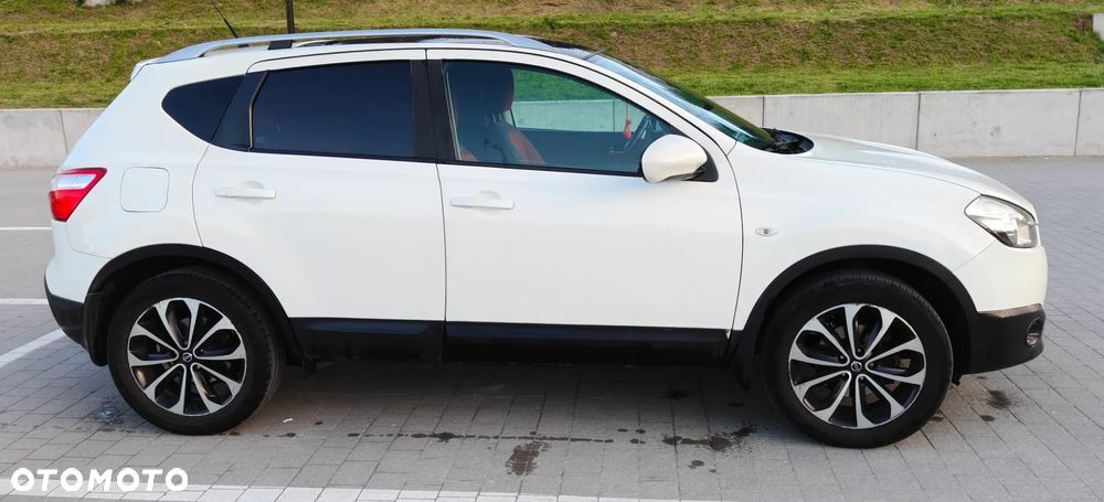 Nissan Qashqai 1.6 Tekna - 4