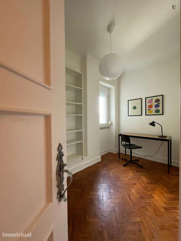 Apartamento com 3 quartos - localizado em Entrecampos Lisbon - Grande imagem: 2/22