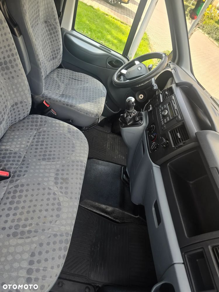 Ford Transit - 6