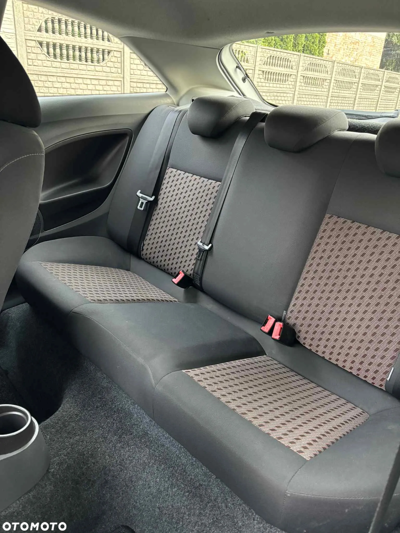 Seat Ibiza SC 1.4 16V Style - 8