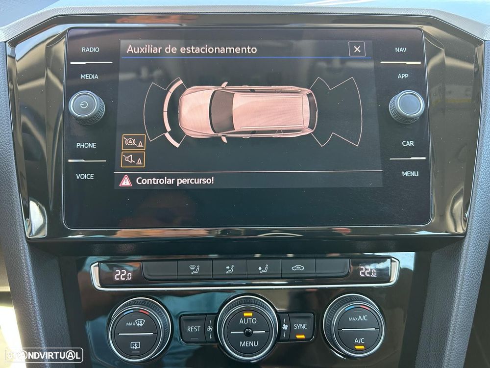 VW Passat Variant 1.6 TDI Confortline DSG - 45