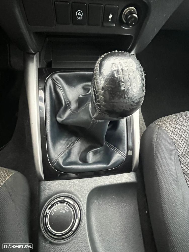 Mitsubishi Strakar 4x4 IVA Dedutível - 19