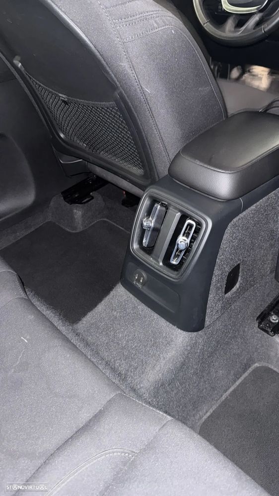 Volvo XC 40 - 6