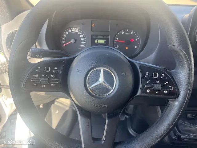 Mercedes-Benz SPRINTER 211 CDI - 11