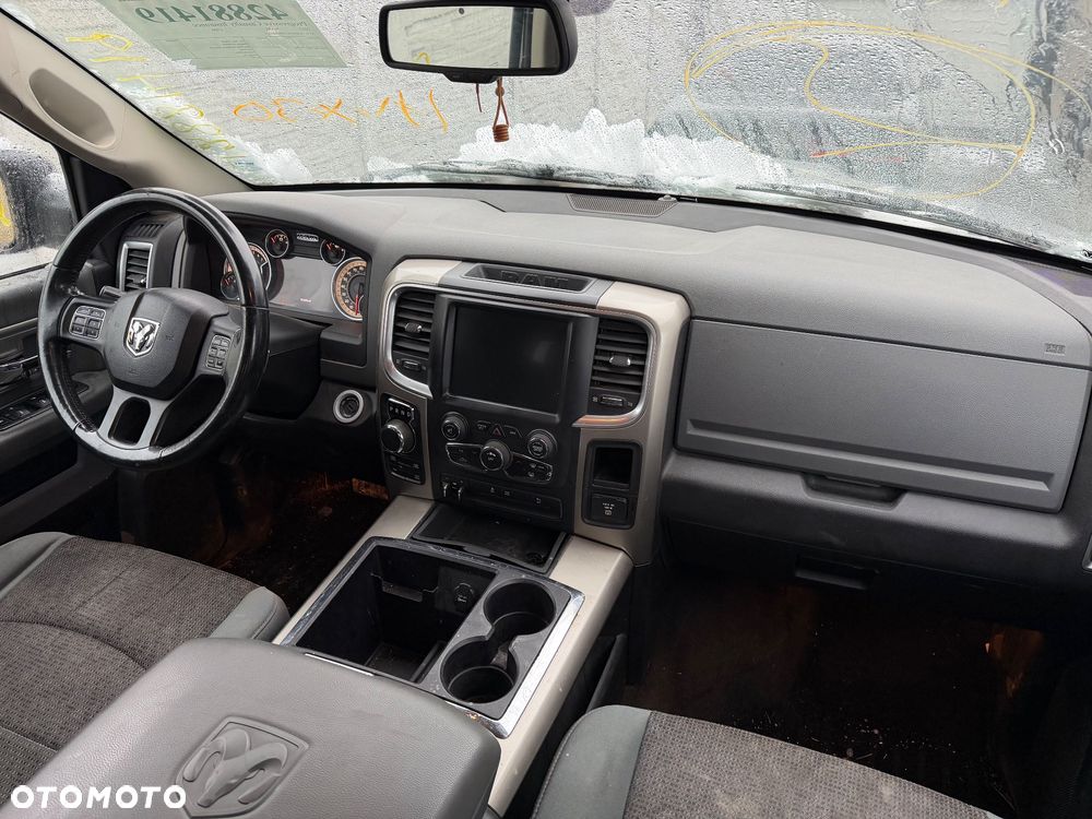 Dodge RAM 5.7 4x4 - 11