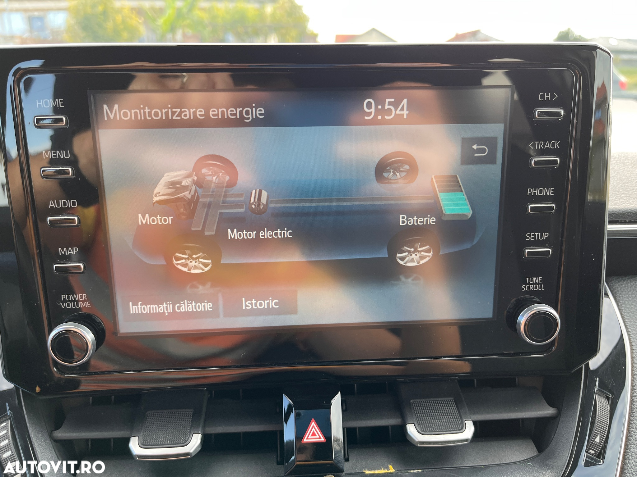 Toyota Corolla 1.8 Hybrid Touring Sports Business Edition - 16