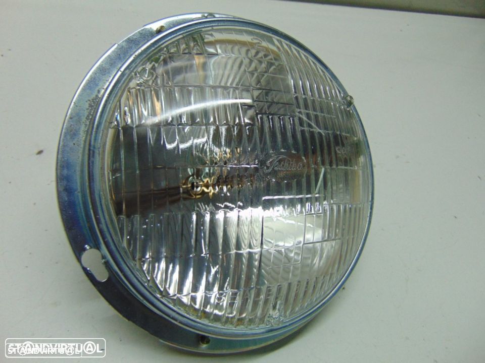 Farol NOVO Toshiba - 1