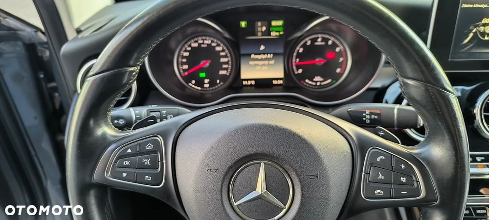 Mercedes-Benz Klasa C 350 e 7G-TRONIC Avantgarde - 23