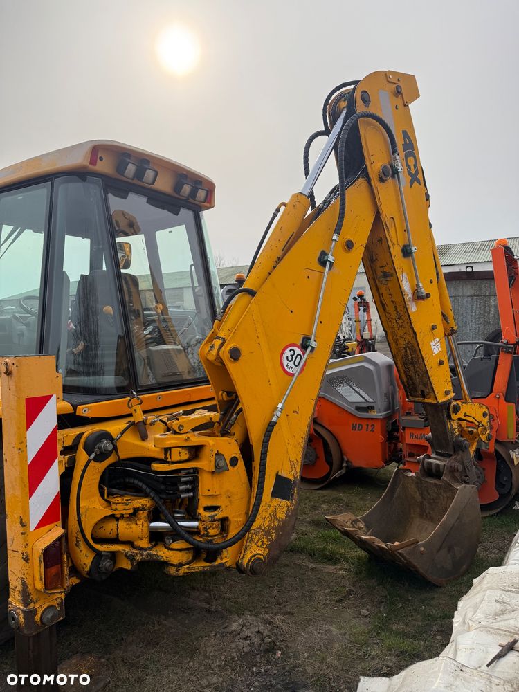 JCB 4CX TELESKOP WIDŁY 4X4X4 gotowa do pracy - 13