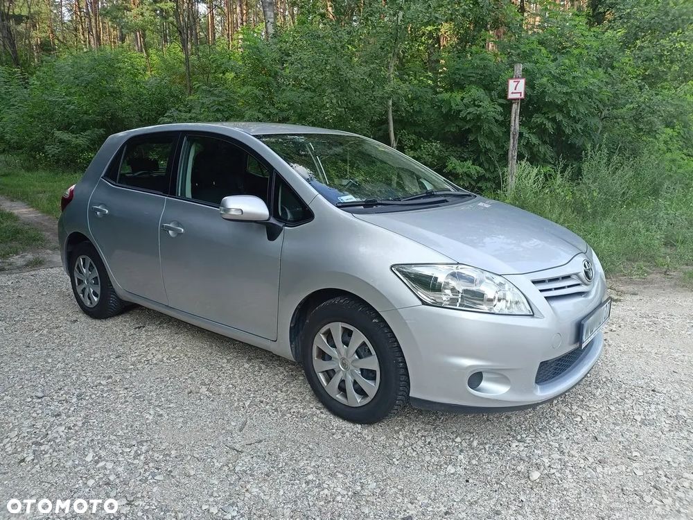 Toyota Auris 1.33 VVT-i Life Comfort - 2