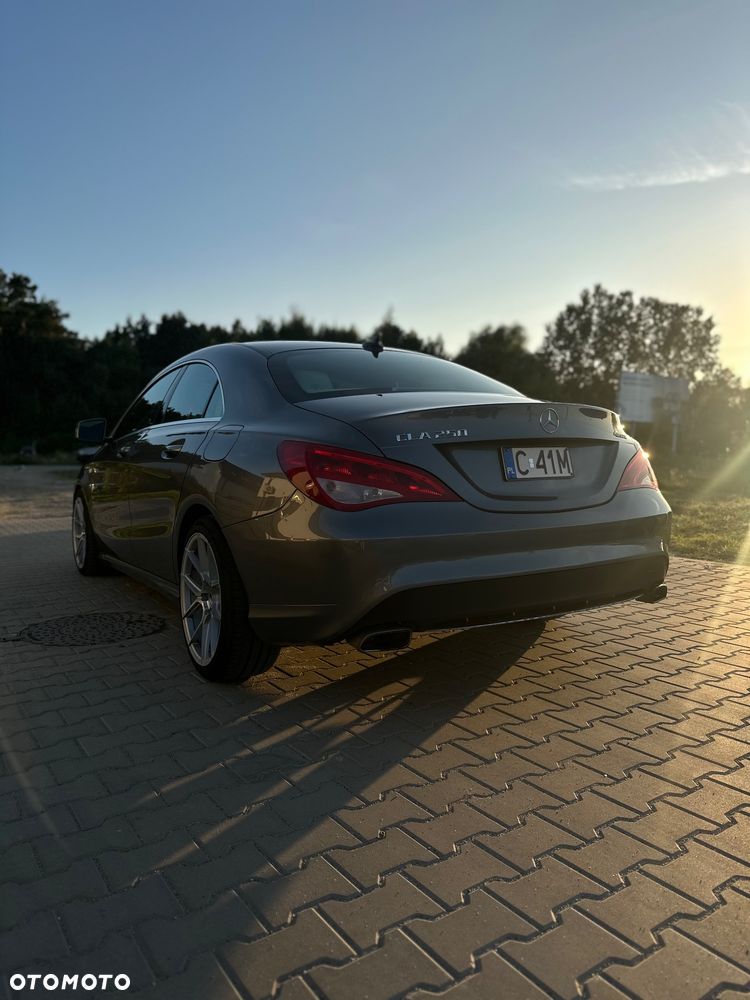Mercedes-Benz CLA 250 4-Matic Sport - 3