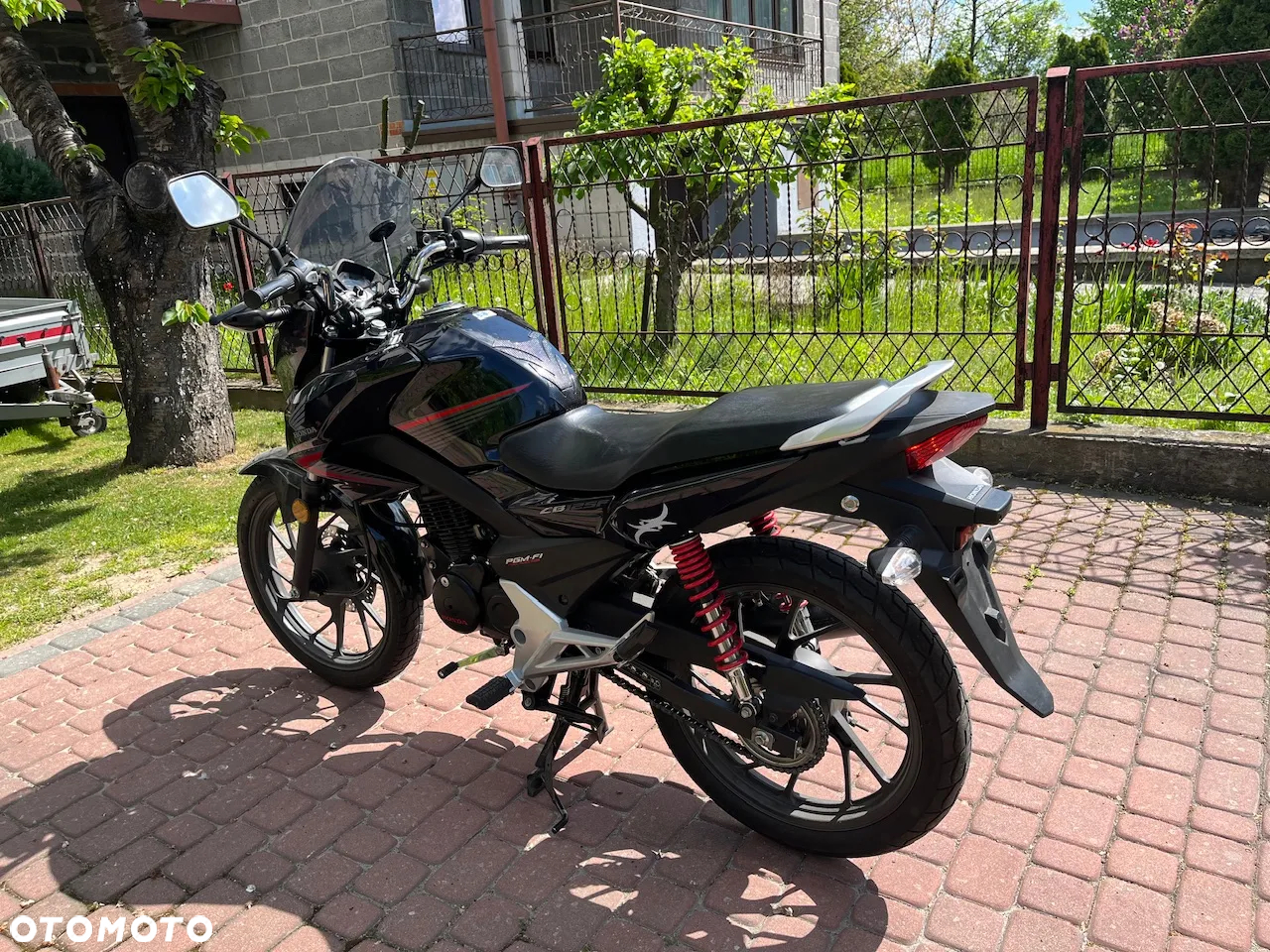 Honda CBF - 4