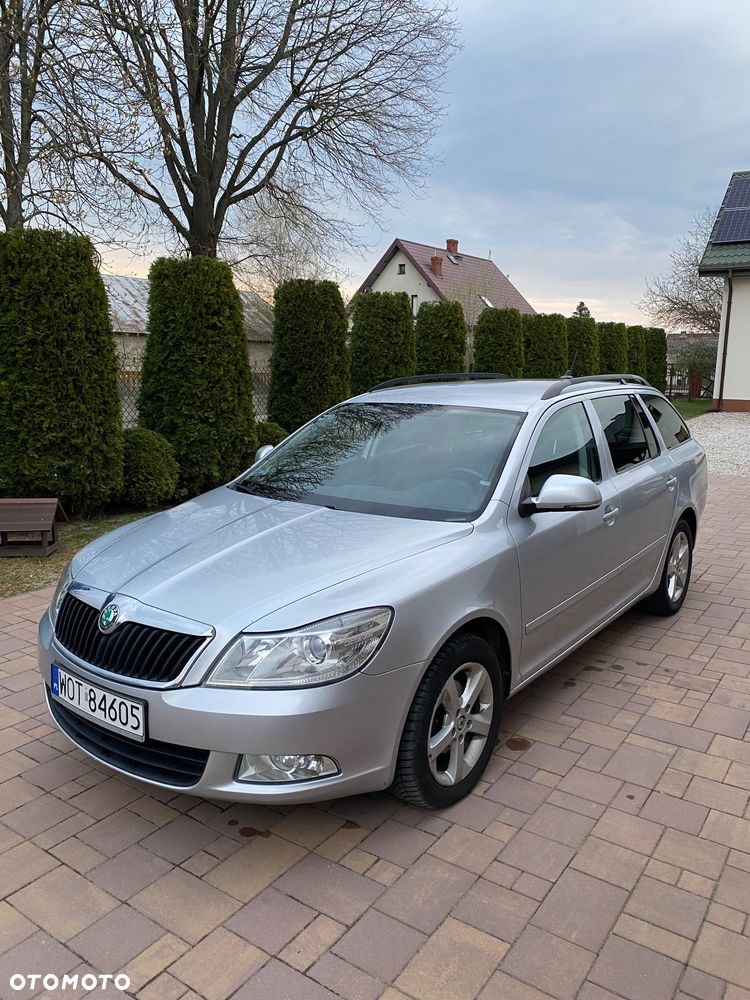 Skoda Octavia 2.0 TDI Ambiente DSG - 5