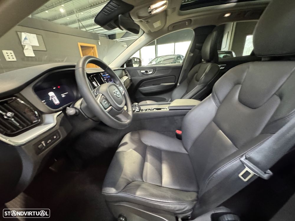 Volvo XC 60 2.0 T6 PHEV Inscription AWD - 26