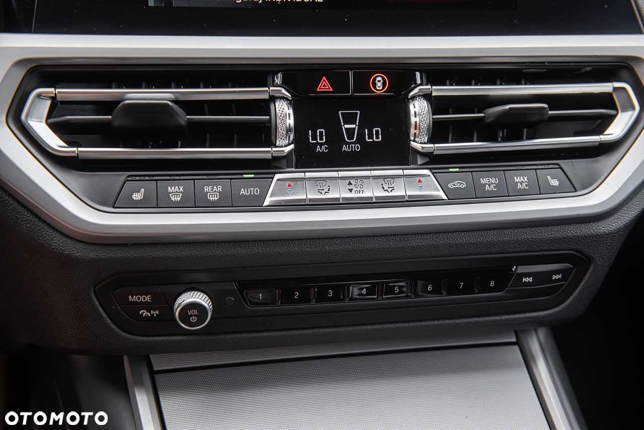 BMW Seria 3 320d M Sport - 20
