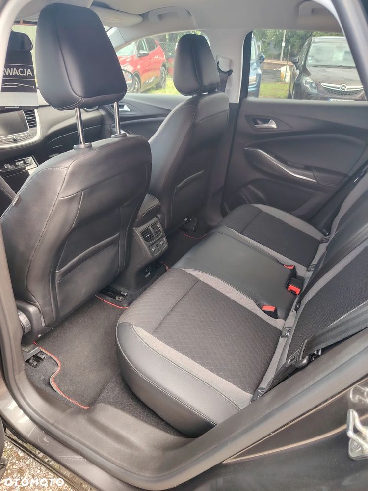 Opel Grandland X 1.2 Start/Stop Elegance - 6