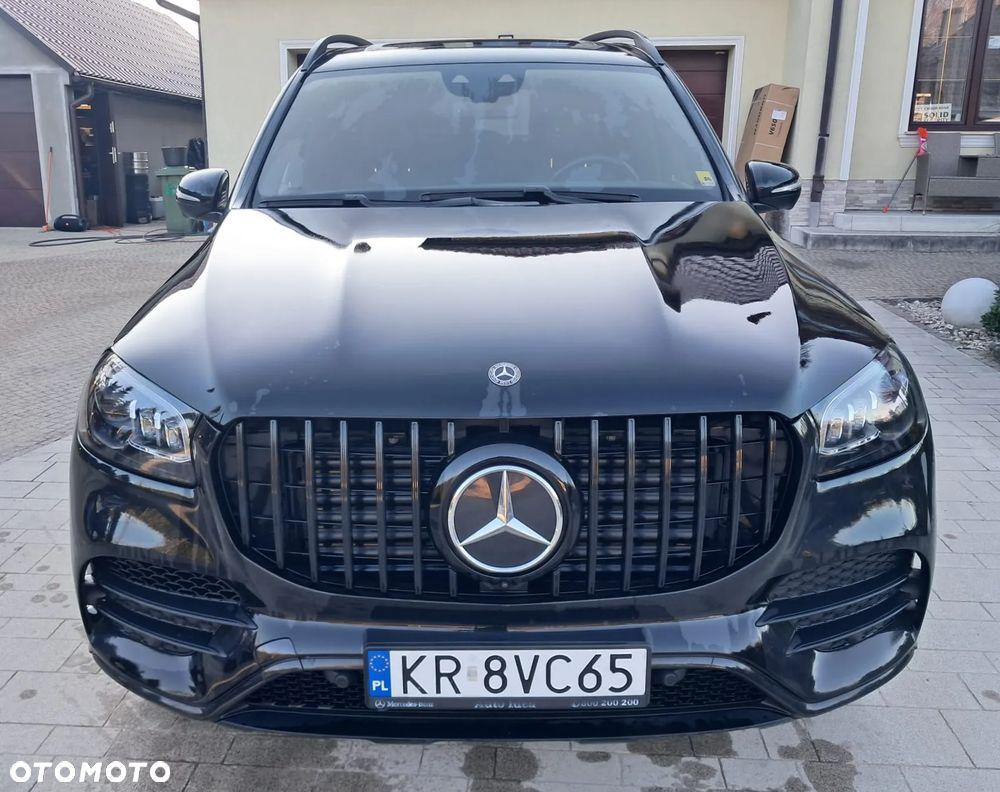 Mercedes-Benz GLS - 9