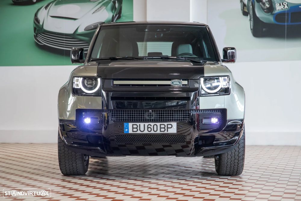 Land Rover Defender 3.0 I6 90 AWD X-Dynamic S - 2