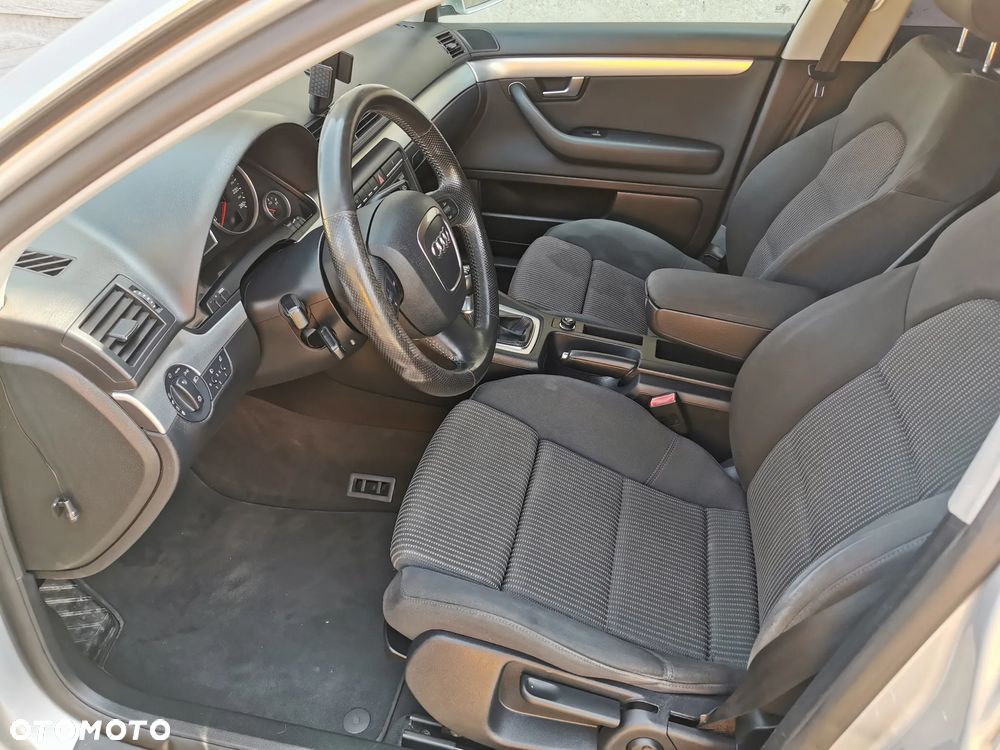 Audi A4 Avant 1.8T - 21