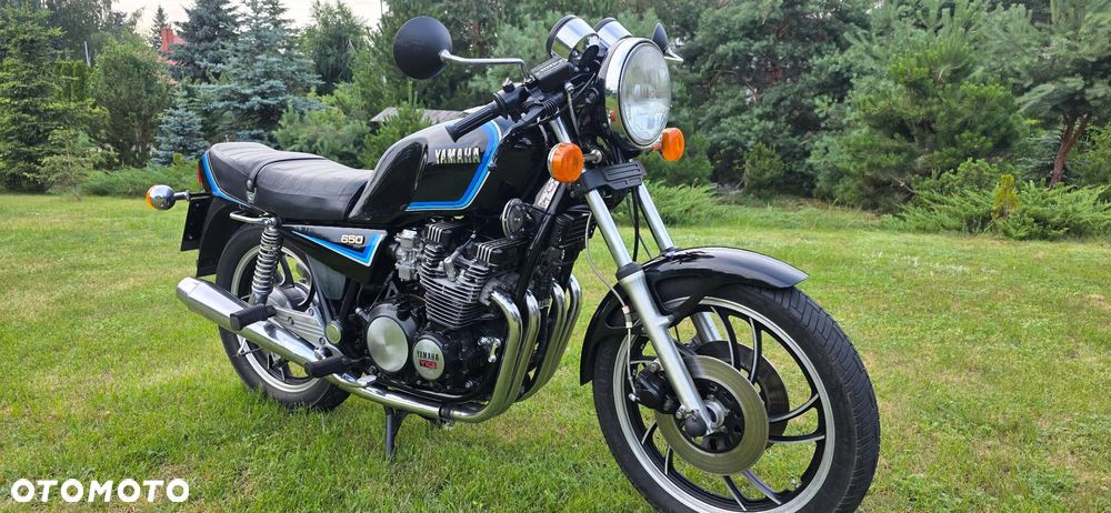 Yamaha XJ - 8