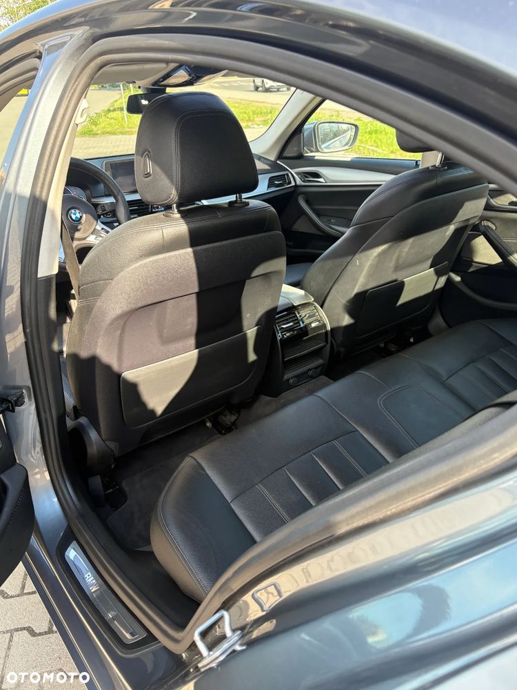 BMW Seria 5 520d - 20
