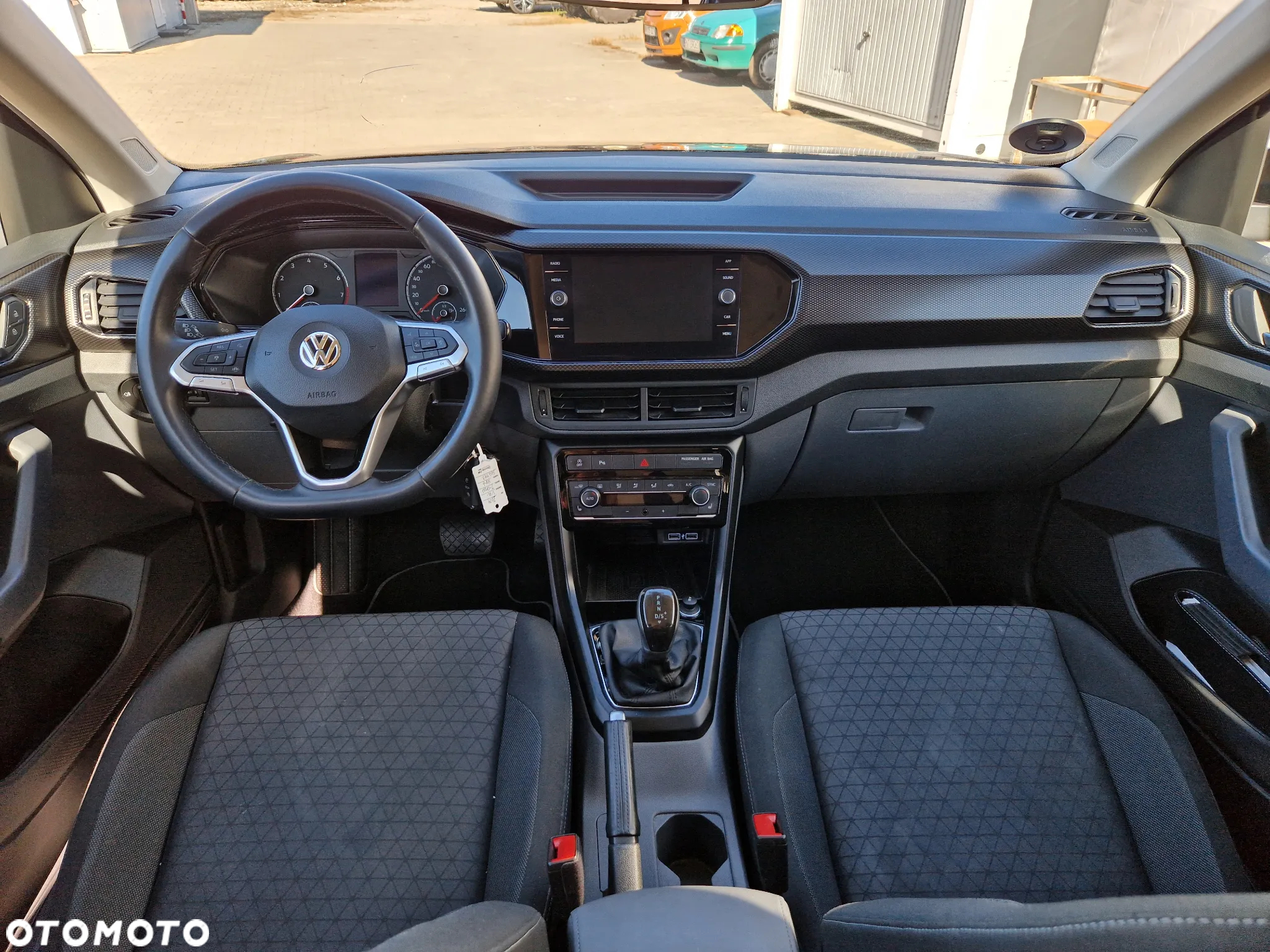 Volkswagen T-Cross 1.0 TSI OPF DSG Life - 15