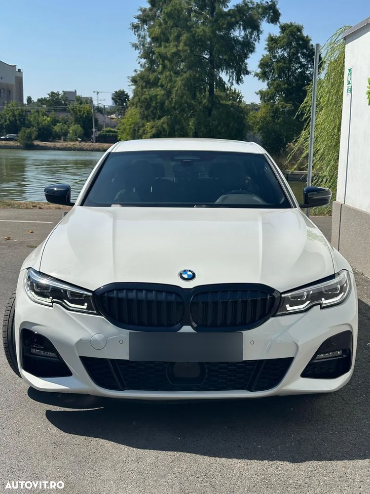 BMW Seria 3 320d xDrive AT MHEV - 1