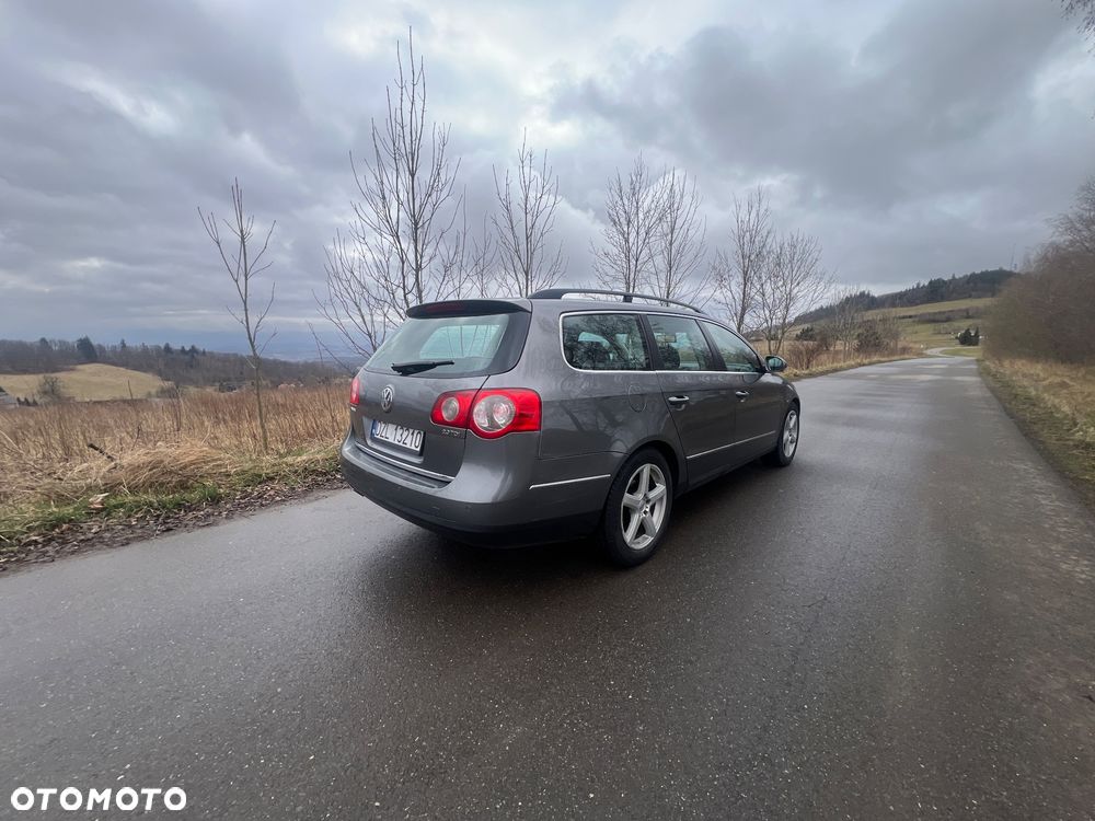 Volkswagen Passat 2.0 TDI Individual Chrom - 9