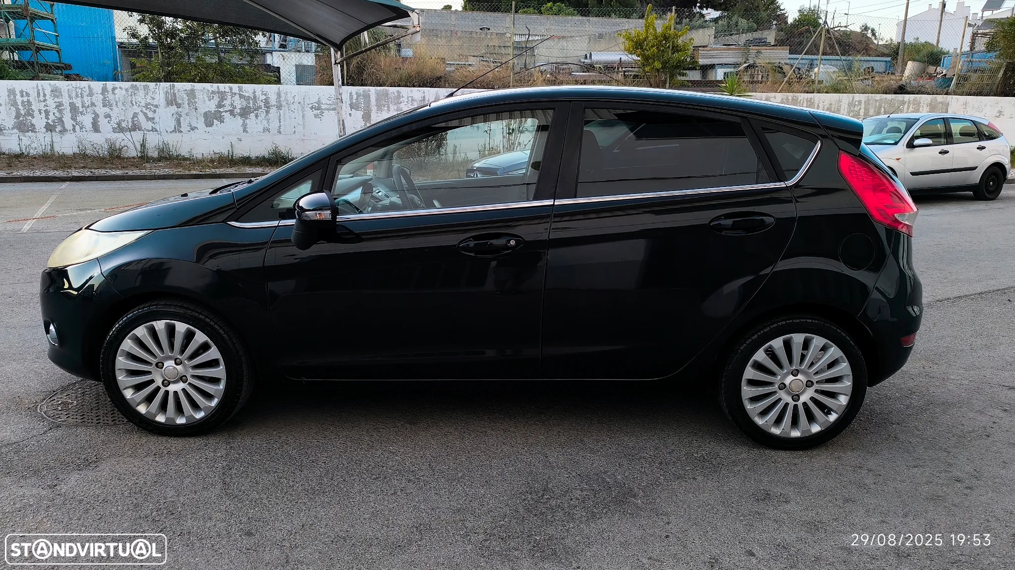 Ford Fiesta 1.25 Titanium - 28
