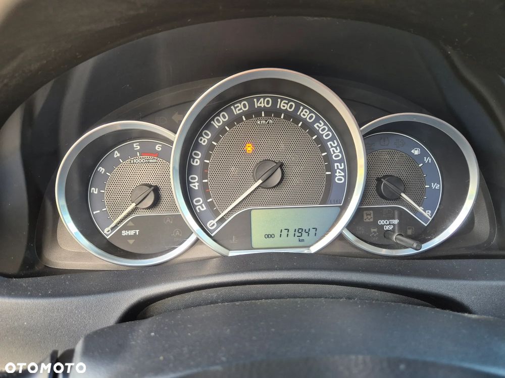 Toyota Auris 1.4 D-4D Life - 8