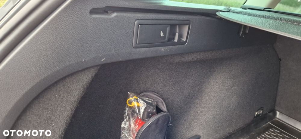 Volkswagen Passat 2.0 TDI BMT Highline DSG - 26