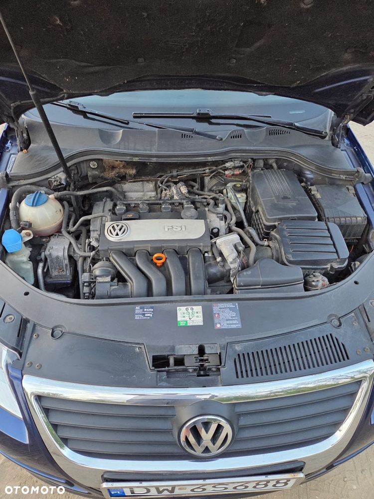 Volkswagen Passat 2.0 FSI Comfortline - 9