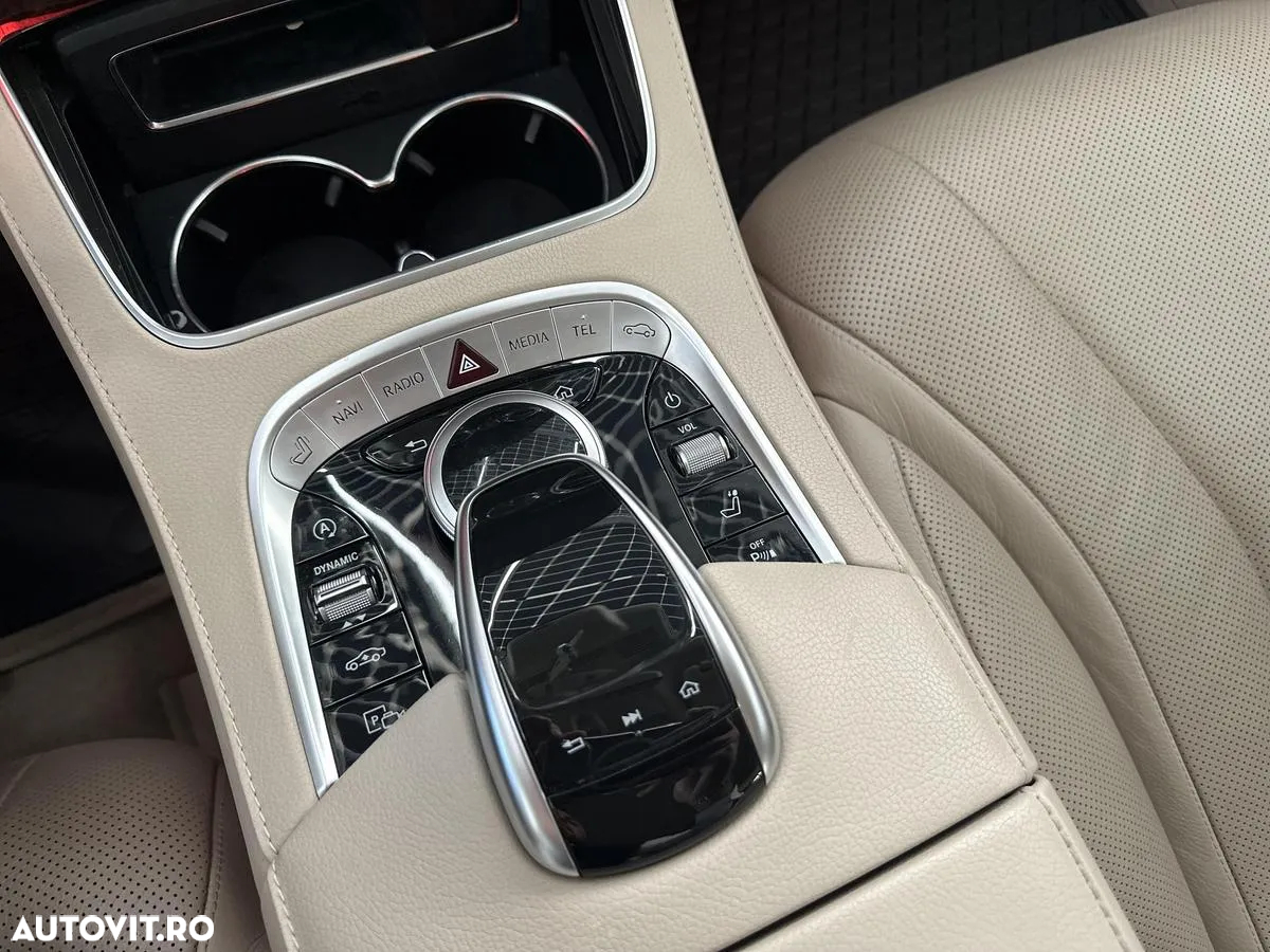 Mercedes-Benz S 400 d 4MATIC Long Aut - 24